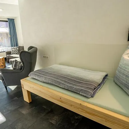 Schwarzwaldstern 3 *